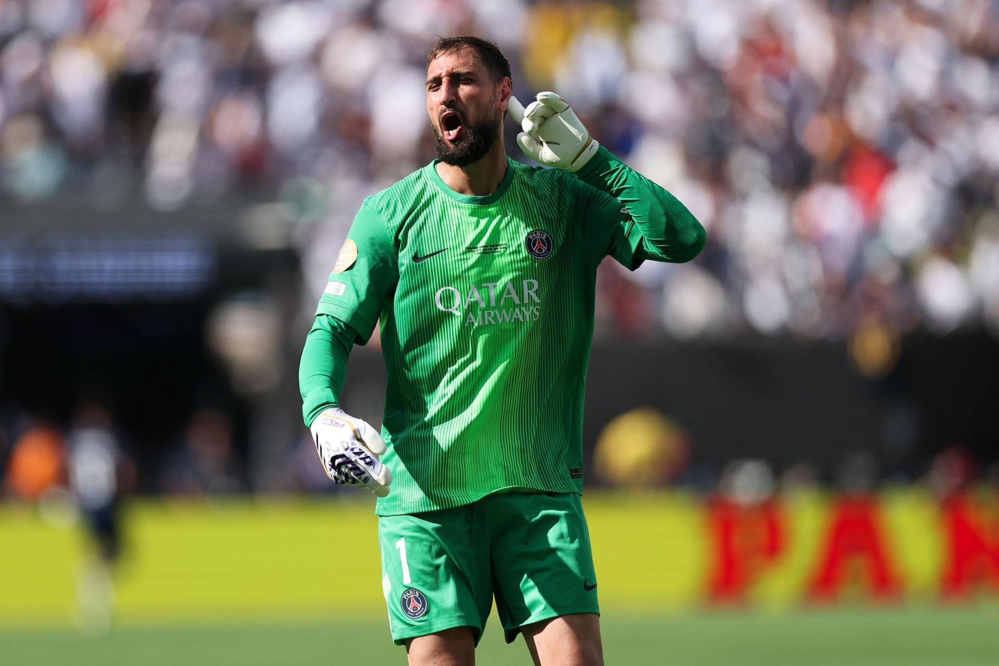 三千万欧！曼城敲定冠军门将，关窗前捡到大便宜，瓜迪奥拉松口气