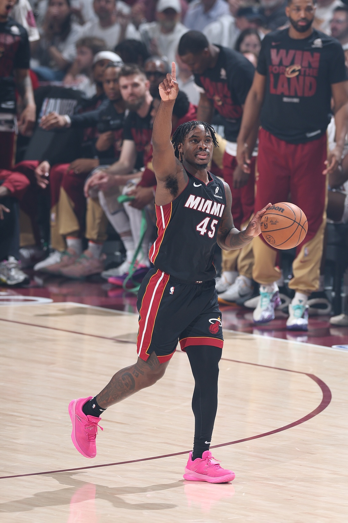 蒂姆-哈达威盛赞戴维恩-米切尔潜力 同时强调提升进攻侵略性的必要性